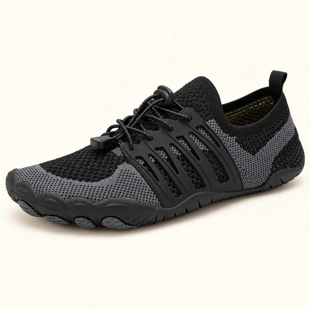Oakmere Canyon outdoor shoe in Black